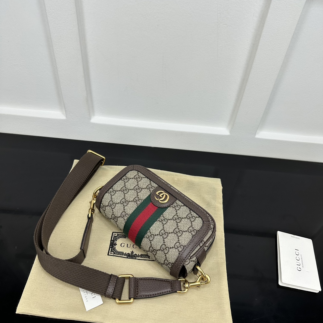 Gucci Satchel Bags